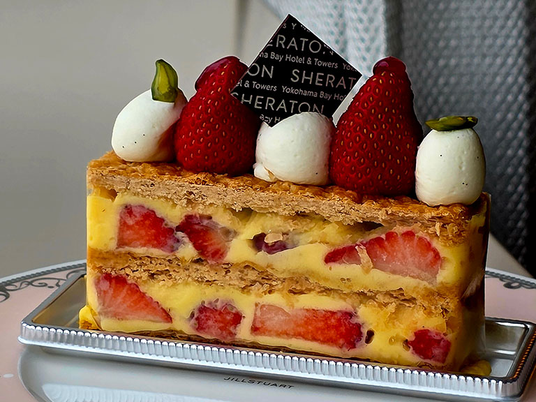 百名店「ドーレ」のケーキ